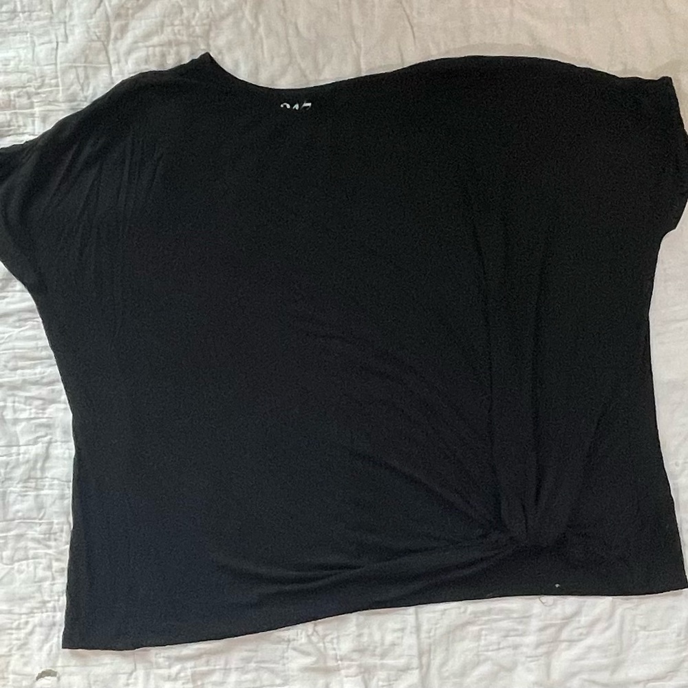 Short Sleeve Black Top from Maurices. Excellent Condition!